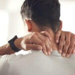 ευθειασμός αυχένα